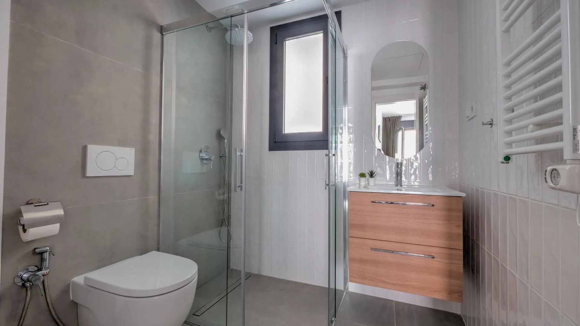 Deluxe House With Roof Terrace And Pool Villa Nerja